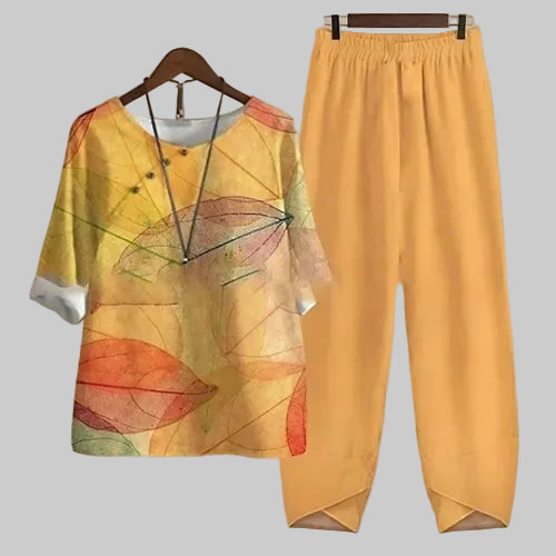 Violeta | Women's Butterfly Print Short Sleeve Lounge Set